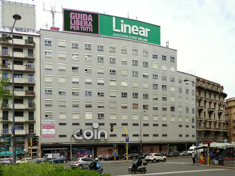 Milano Coin chiude viale Monza