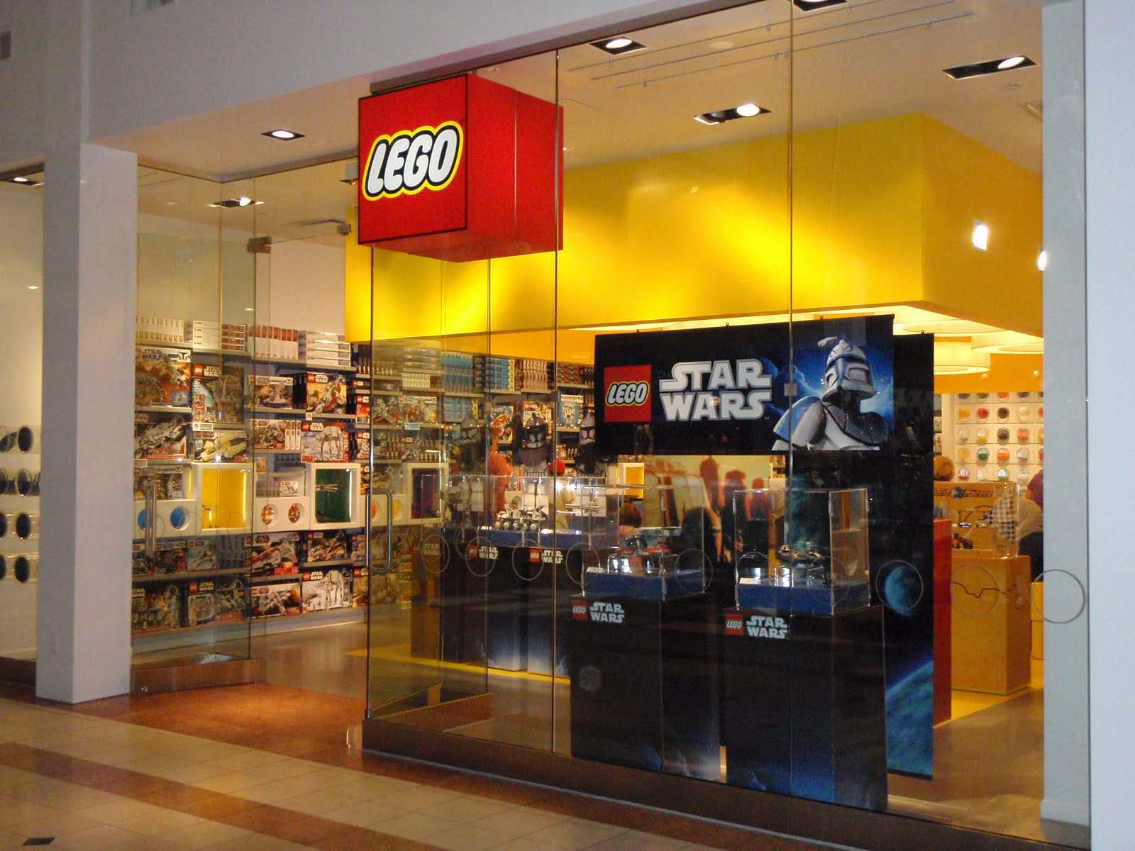 Lego Store Milano