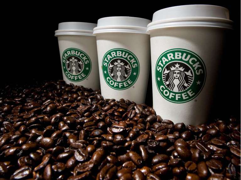 Starbucks apre a milano compressed