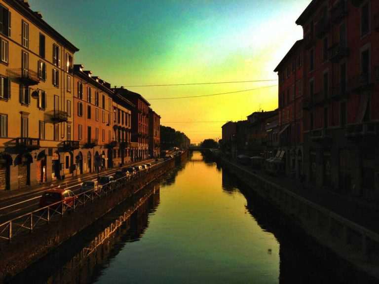 alba sui navigli 