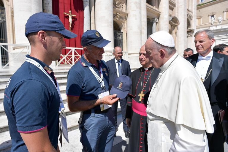 papa francesco leo 4