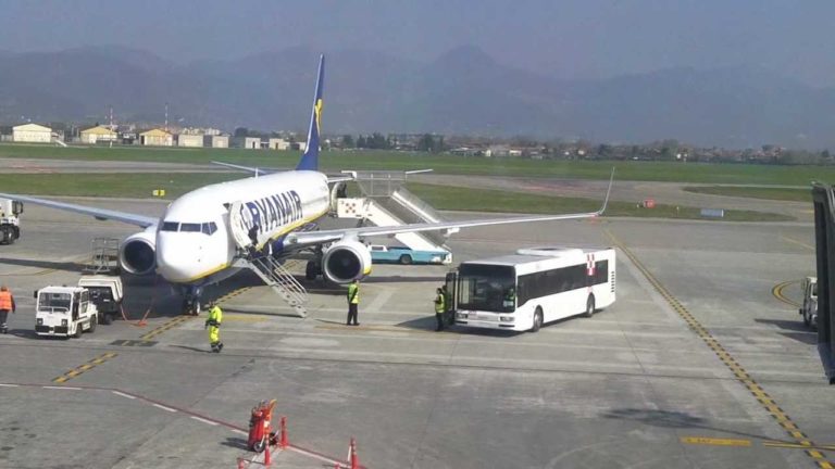 RYANAIR 1