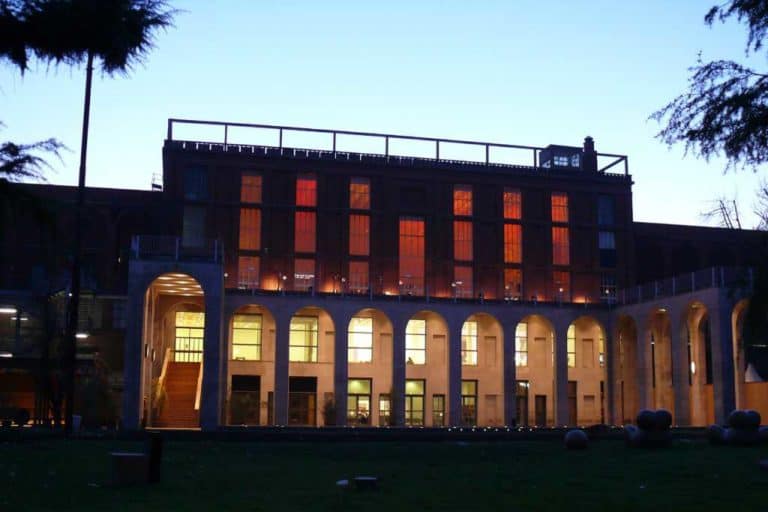 TRIENNALE 