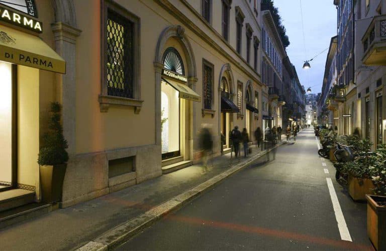 VIA MONTENAPOLEONE 
