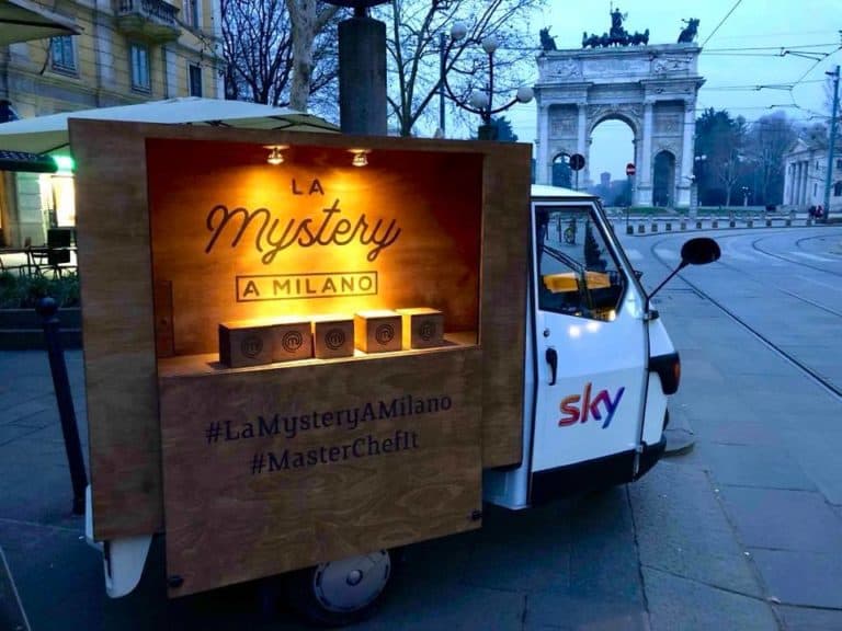 La Mystery box di MasterChef girerà per le strade di Milano, ecco dove trovarla ! La Mystery box di MasterChef girerà per le strade di Milano, ecco dove trovarla !