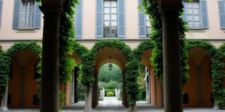 CORTILI APERTI 