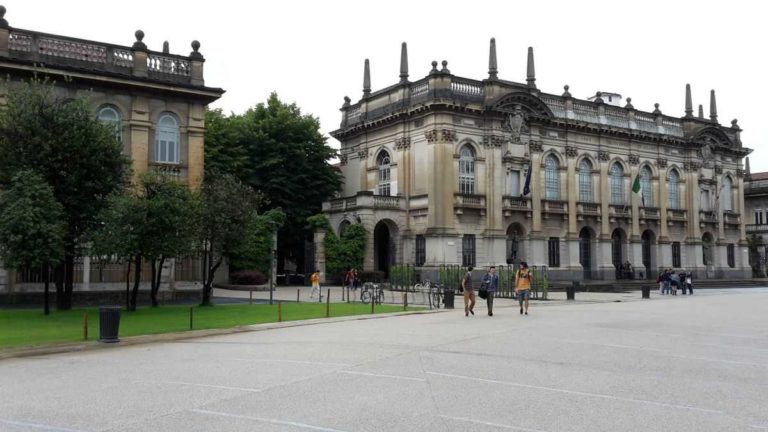 POLITECNICO DI MILANO 