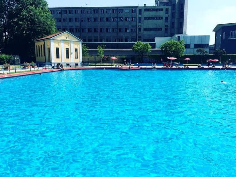 PISCINA ROMANO