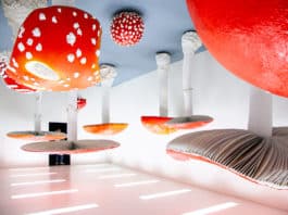 Upside Down Mushroom Room di Carsten Holler Atlas a Fondazione Prada
