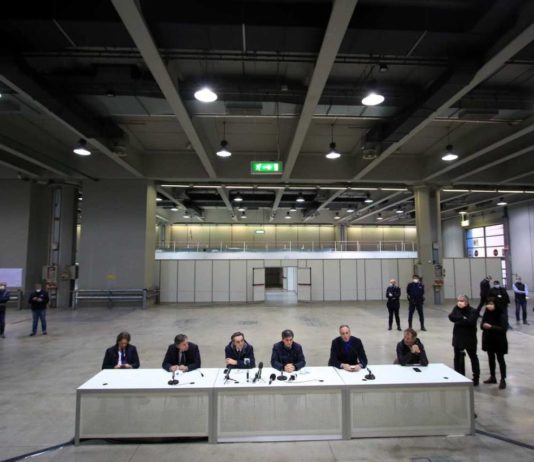 moncler dona 10 milioni ospedale fiera milano