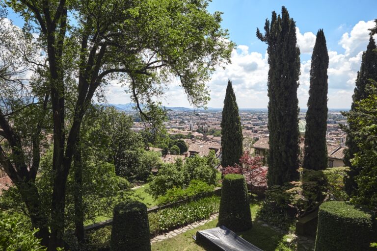 Bergamo Giardini di Palazzo Moroni Foto Stefano Casiraghi 19 06 2020 C FAI Fondo Ambiente Italiano