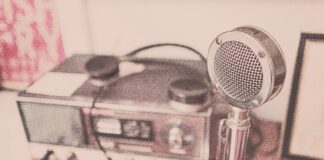 sound speaker radio microphone 484 scaled