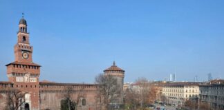 Piazza Castello milano