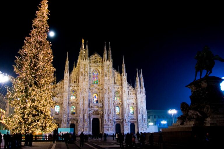 accensione albero di natale milano 2019