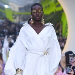 valentino paris fashion week sfilata camicia bianca primavera estate 2020 pierpaolo piccioli