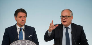 Premier Conte insieme al Ministro Gualtieri scaled 1