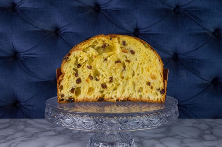 Clivati Panettone 7 di 10 e1605722125412