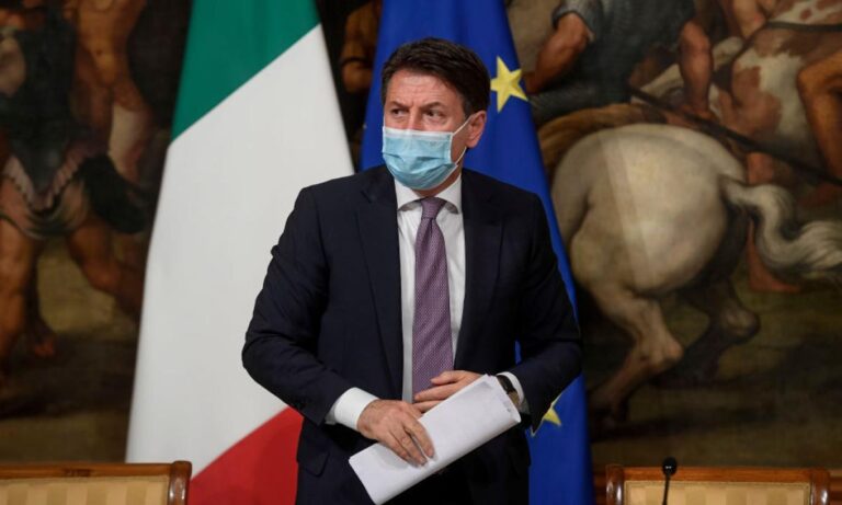 GettyImages 1229316816 1604304075827.jpg in arrivo un nuovo dpcm  ecco cosa potrebbe cambiare