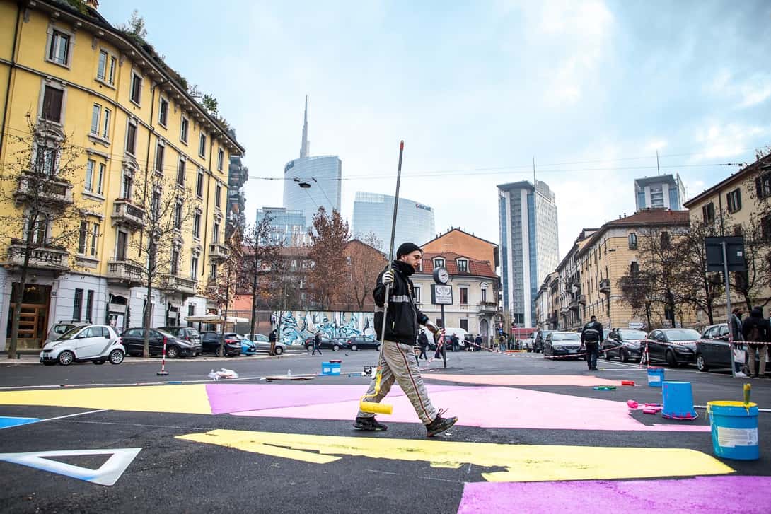PIAZZE APERTE: coinvolta la street artist Camilla Falsini per 2 interventi di colorazione a Loreto e Isola