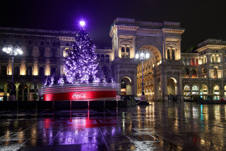 accensione albero natale milano e1607284861297