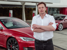 Tesla Elon Musk 12 e1610040225394