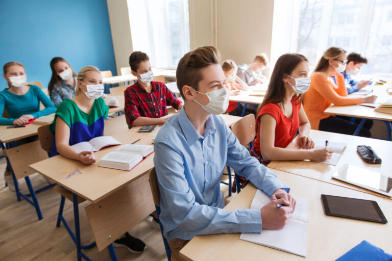 scuola post Covid scaled 1