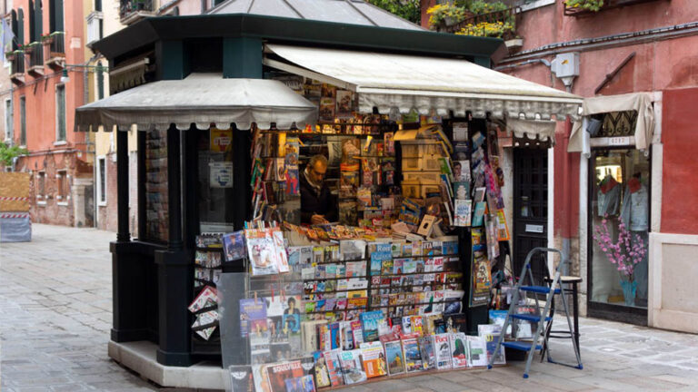 zona rossa edicola
