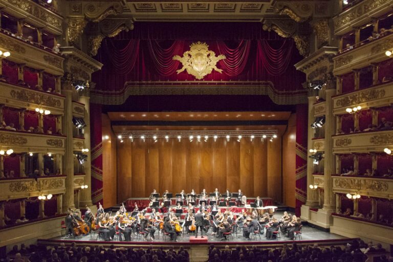 25 aprile scala milano
