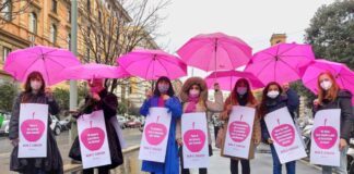 recovery fund: flashmob per richiedere equità di genere