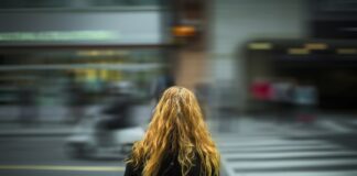 donne x strada