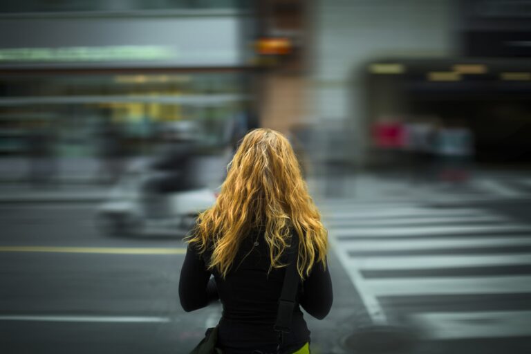 donne x strada