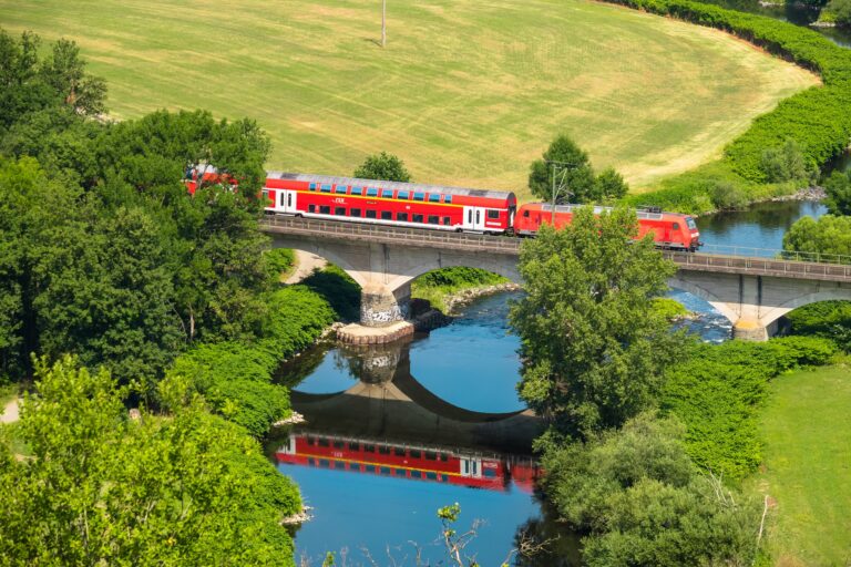 trenord e lonely planet gite in treno