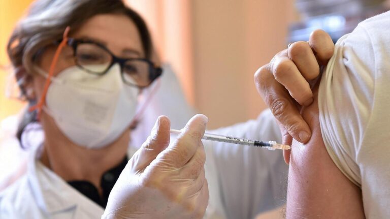 vaccini lombardia