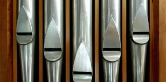 church organ 4464588 1920