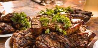 meat 1155132 1920