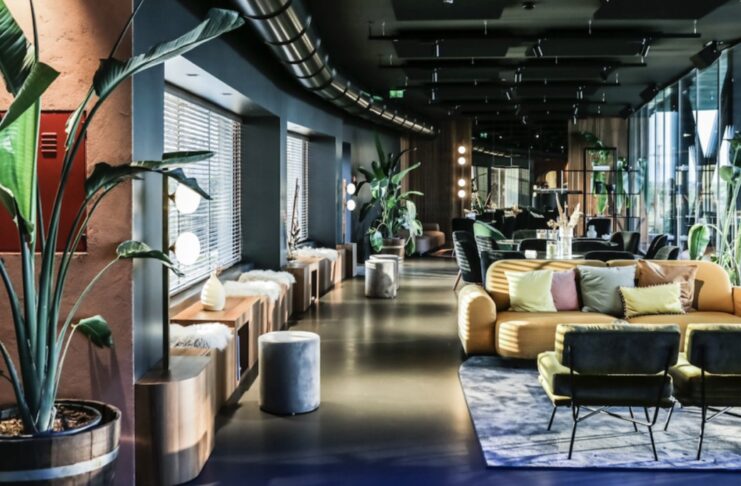 Milano aumenta la tassa di soggiorno: fino a 10€ a notte negli hotel di lusso