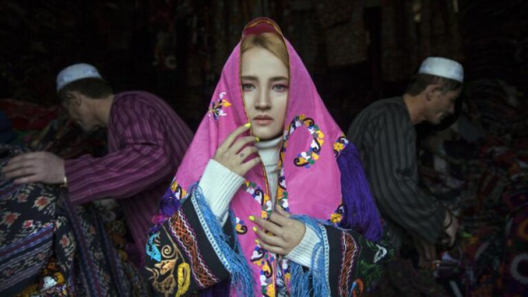 Fear of the Beauty: è in arrivo una mostra dedicata alle donne (con scatti di 5 fotografe afgane)