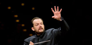 Andris Nelsons dirige la Filarmonica