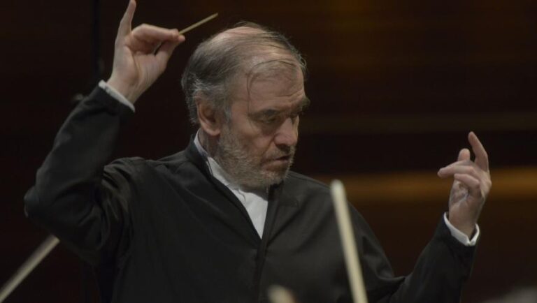 Ultimatum di Sala al direttore Gergiev ” Condanni la guerra in Ucraina di Putin o rinunceremo alla sua collaborazione”