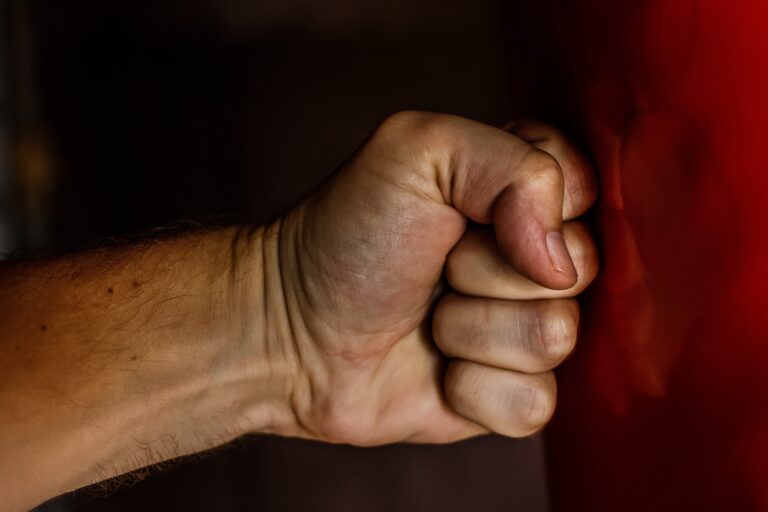 Violenze e abusi, a Palazzo Marino un convegno per riconoscere e contrastare il fenomeno