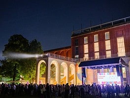 Triennale 100 Sweet Years