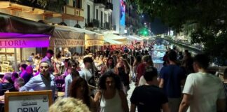 Ordinanza anti movida a Milano