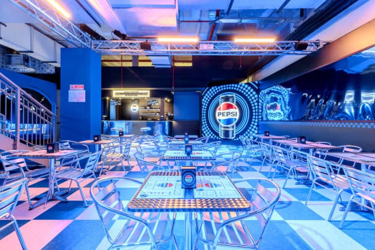 Arriva a Milano il Pepsi Diner: bibite gratis e stile USA (ma solo per pochi giorni)