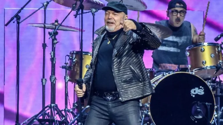 Vasco Rossi annuncia il Tour negli Stadi 2025: 12 Concerti in 6 città italiane