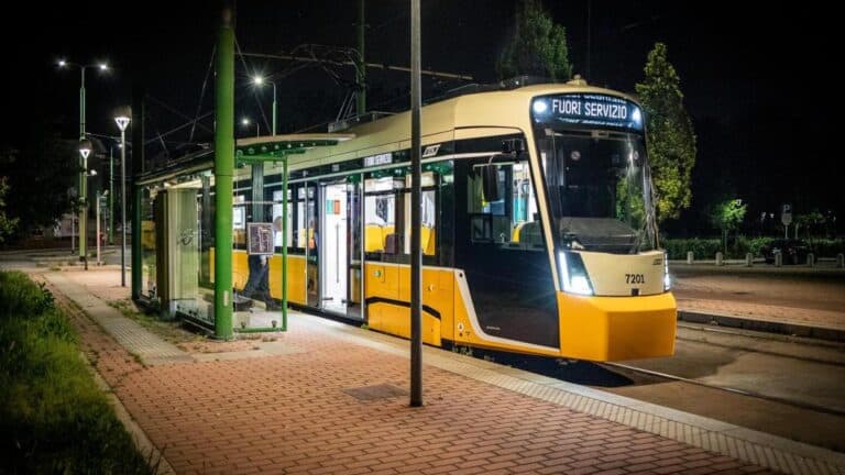 Arrivano i Tramlink a Milano: Cosa sono e perché sono una svolta per la città