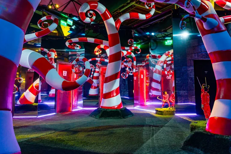 Tim Burton’s Labyrinth: l’esperienza immersiva arriva a Milano
