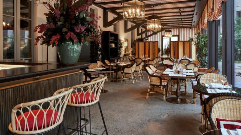 Un’icona della convivialità milanese: la spaghettata di mezzanotte al Portrait Milano
