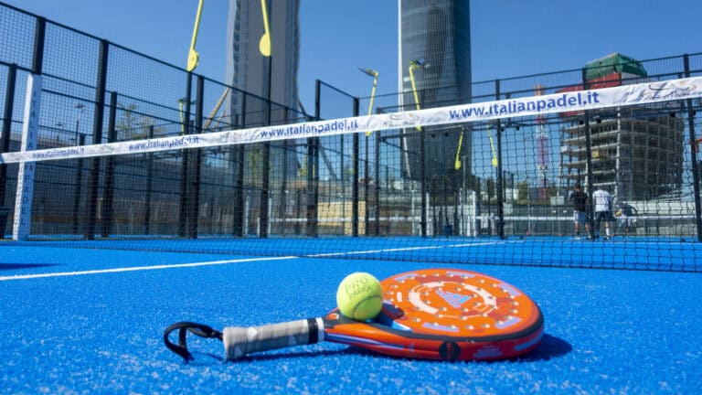 Il boom del padel: l'Italia non rallenta, Milano conquista nuovi campi