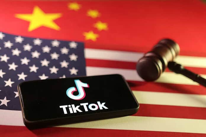 TikTok sarà vietata negli Stati Uniti dal 19 gennaio: la decisione della Corte Suprema