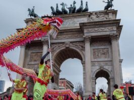 sfilata del Drago a Milano